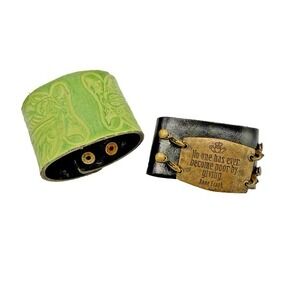 Lot‎ of 2 Cuff Bracelets Costume Jewelry